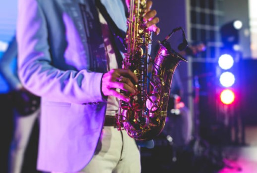 Een saxofonist huren bij jouw bruiloft of ander feest